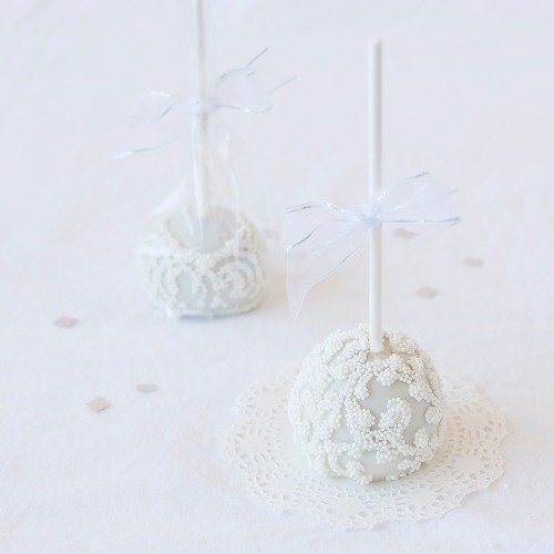 Snow-berry Brownies Edible Wedding Favors