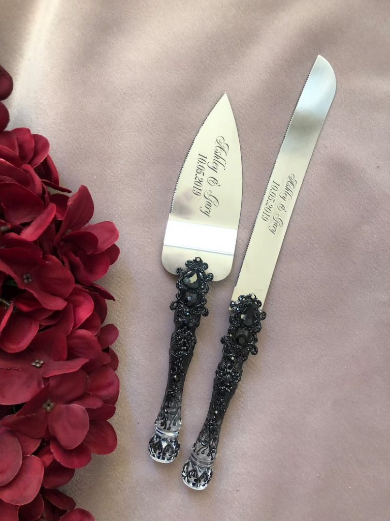 Black Wedding Cake Server Set