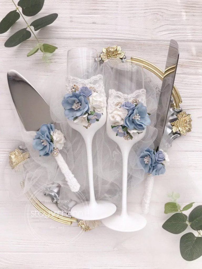 Dusty Blue Toasting Flutes & Cake Server Set