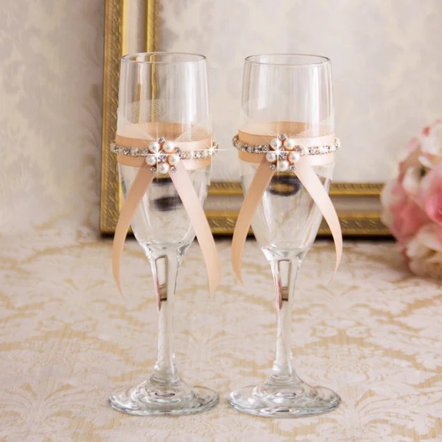 Premium Photo | Champagne glasses decor for a wedding or party in the  italian style