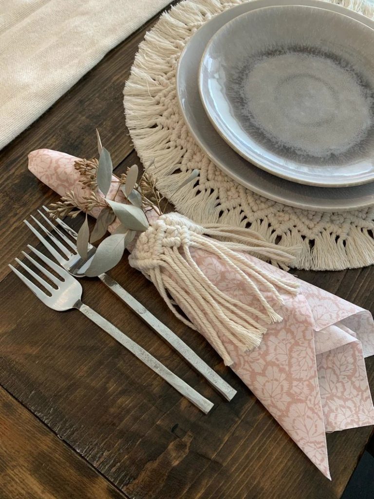 Boho Wedding Place Settings, Macramé Chargers