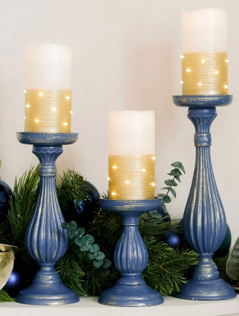 Blue Spindle Candle Holders for an European Flair Wedding Centerpieces