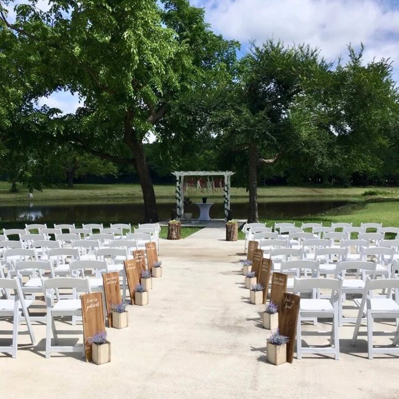 Ceremony Aisle Sign & Flower Boxes