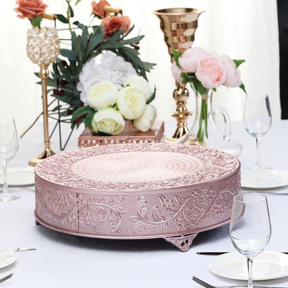 Rose Gold Metal Round Wedding Cake Stand