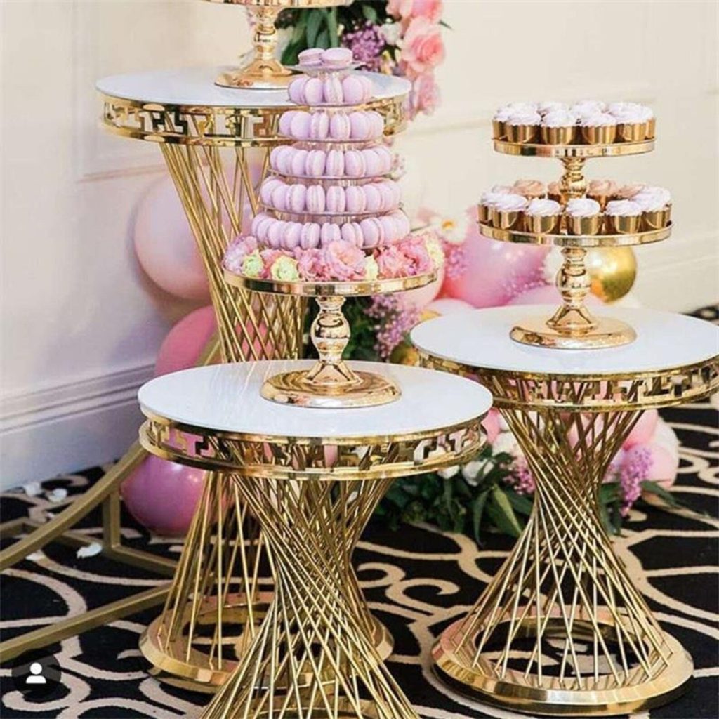 Luxury Wedding Gold Plated Stand