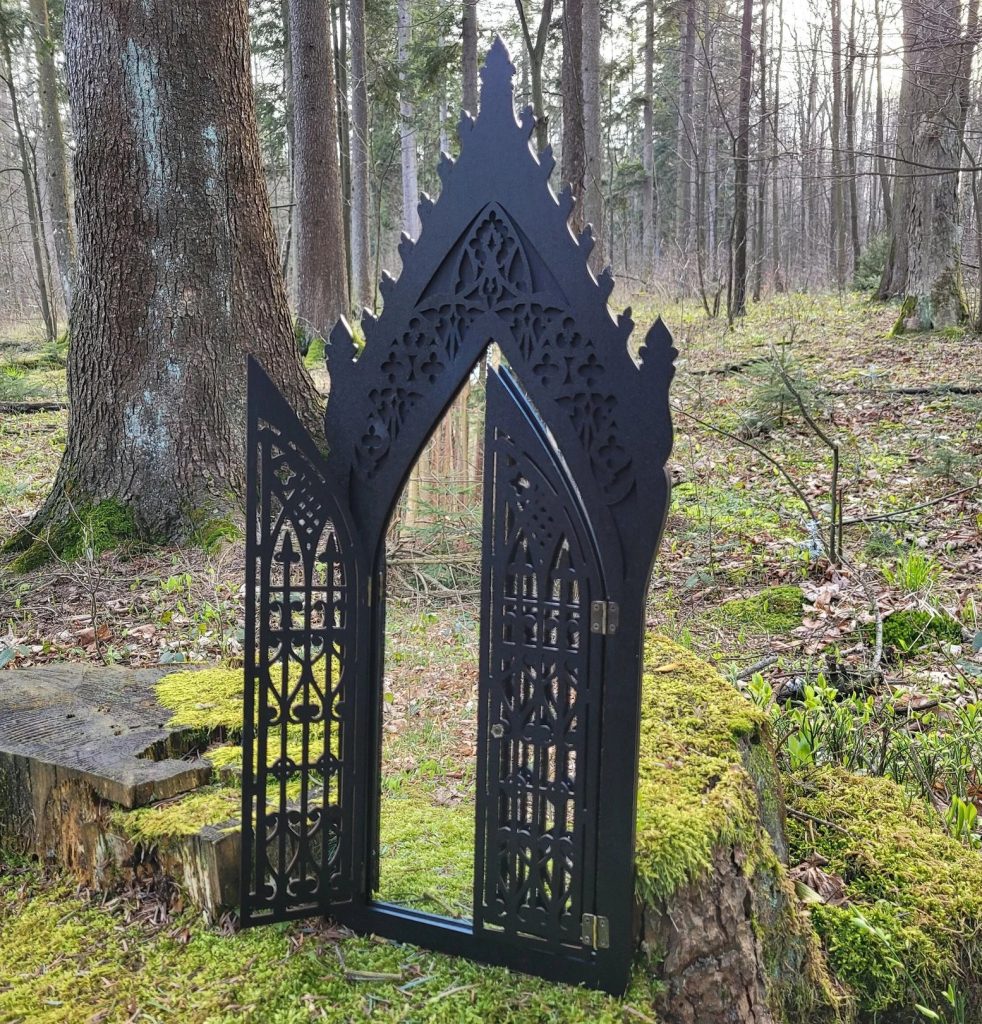 Black Gothic Mirror With Ornamental Doors - Ceremony Decor Ideas