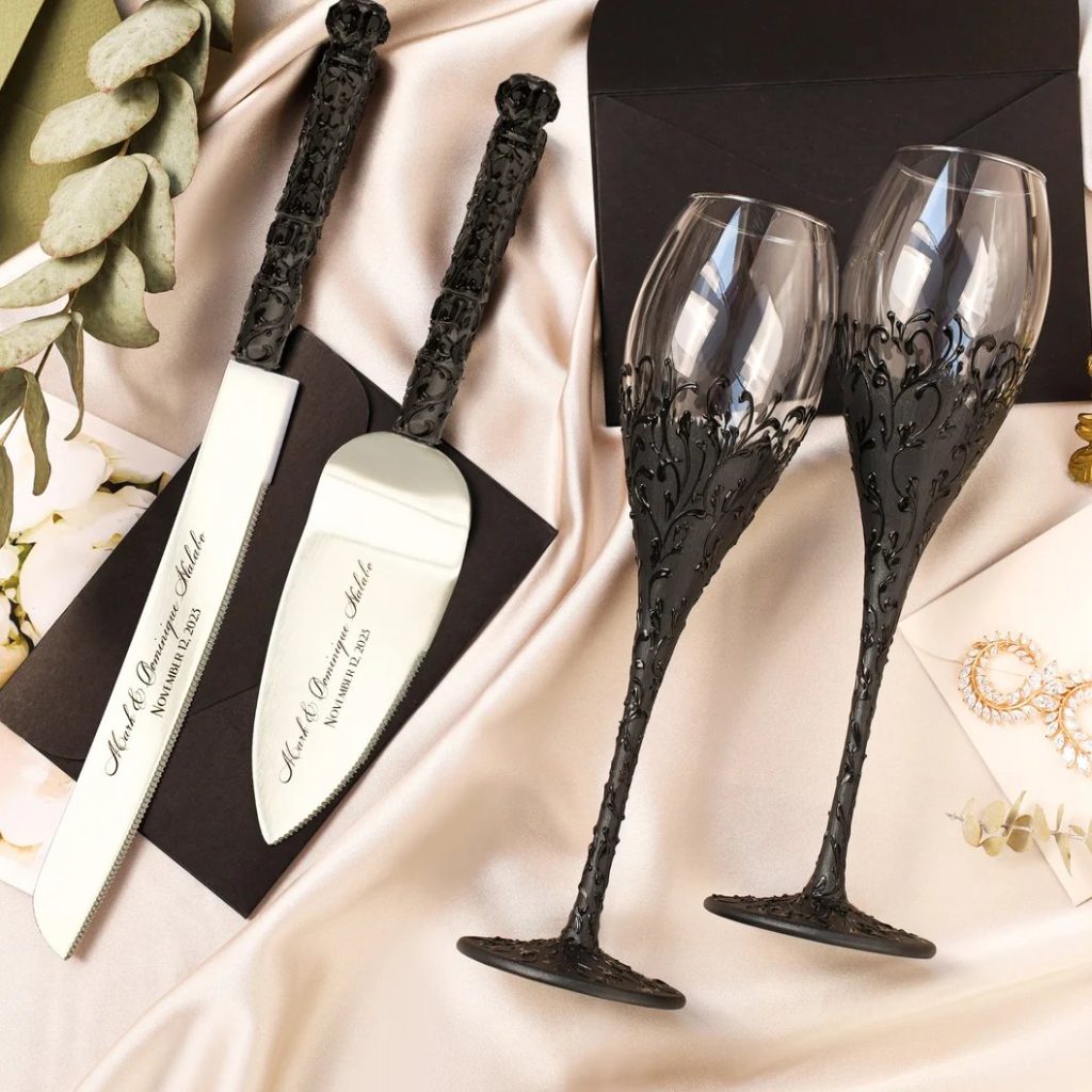 Black Gothic Toast Flutes & Cake Server Set