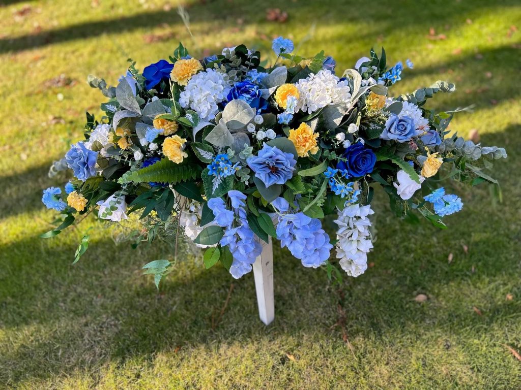 Sweetheart Table Flower Centerpiece