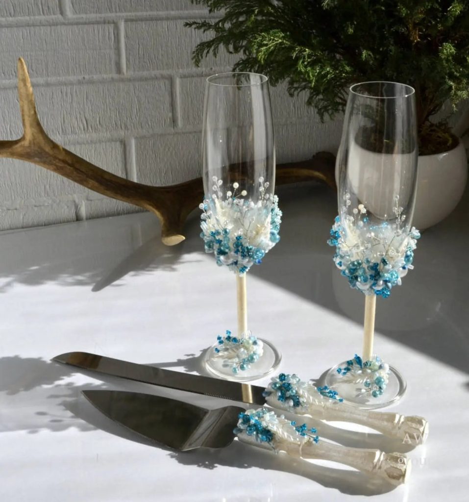 Blue Wedding Toasting Flutes & Cake Server Set